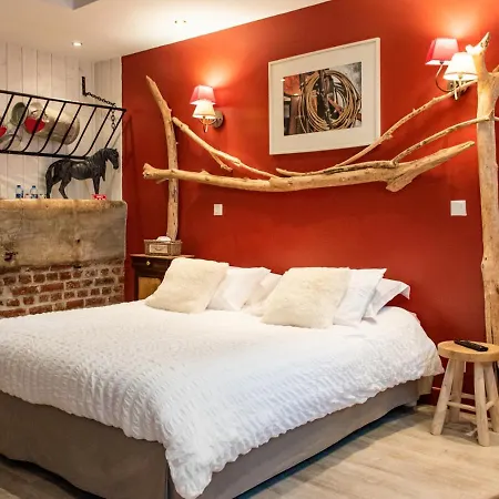 Maison D'hotes - Le Domaine De La Frenaie * Estreux