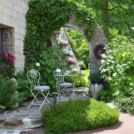 Maison D'hotes - Le Domaine De La Frenaie Estreux