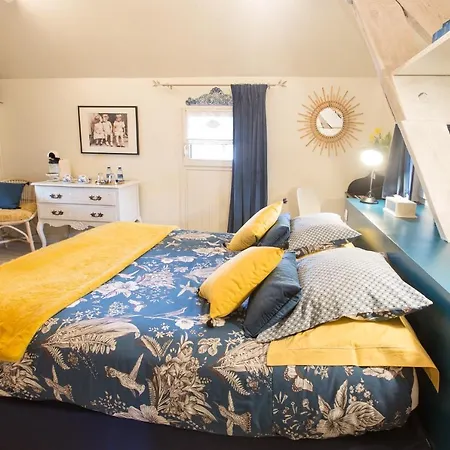 Frühstückspension Maison D'hotes - Le Domaine De La Frenaie Estreux