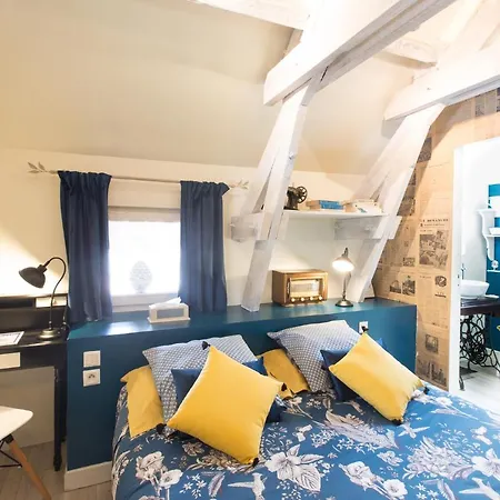 Frühstückspension Maison D'hotes - Le Domaine De La Frenaie Estreux